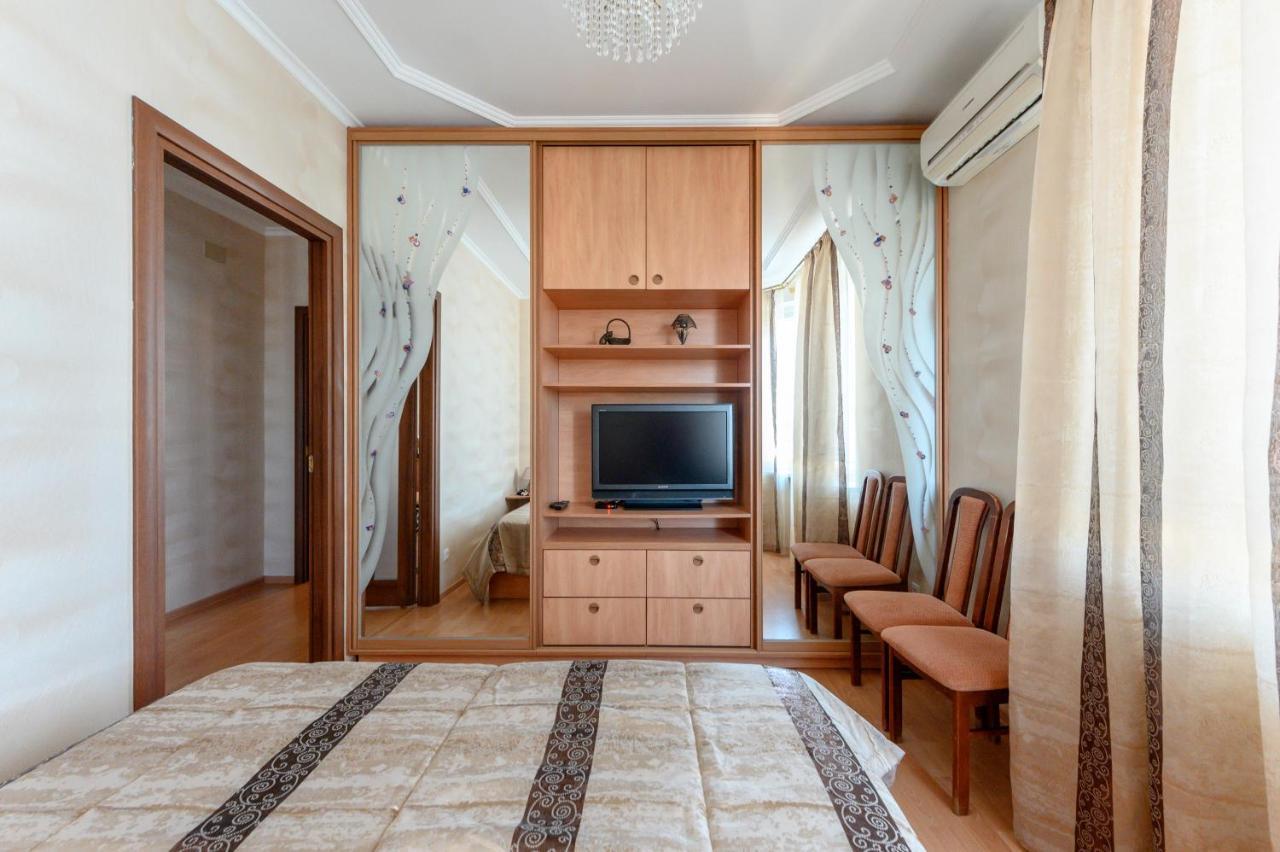 Happy Time Apartment Odesa Exterior photo